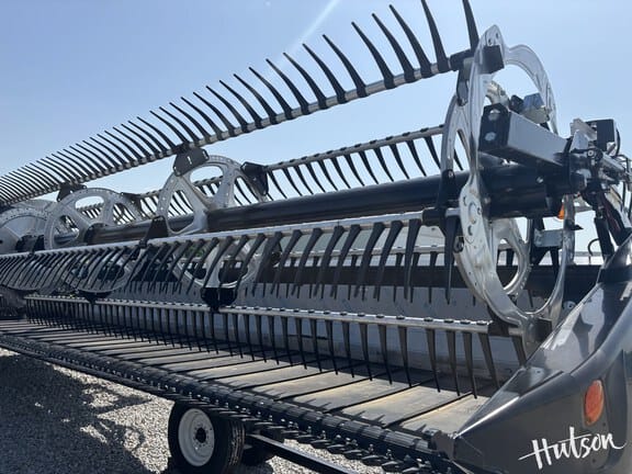 2024 MacDon FD250 Equipment Image0