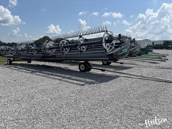 Image of MacDon FD250 equipment image 2