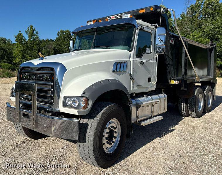 Image of Mack GR64F Primary image