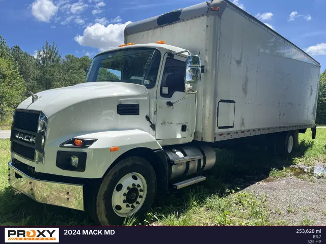 Image of Mack MD equipment image 2