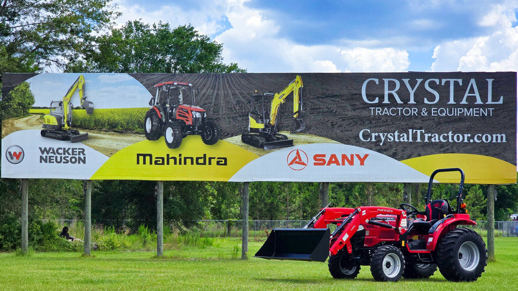 2025 Mahindra 1626 HST Equipment Image0