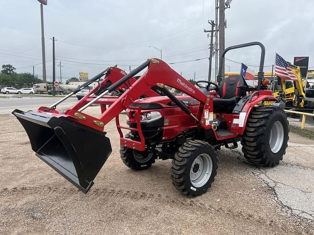 Image of Mahindra 1626 HST equipment image 1