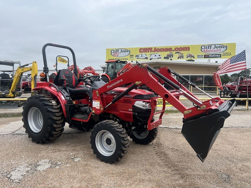 Image of Mahindra 1626 HST Primary image