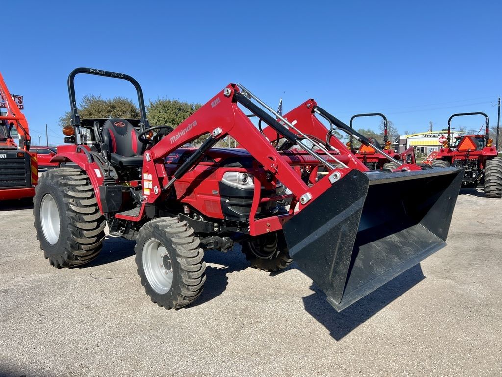 2024 Mahindra 1626 HST Equipment Image0