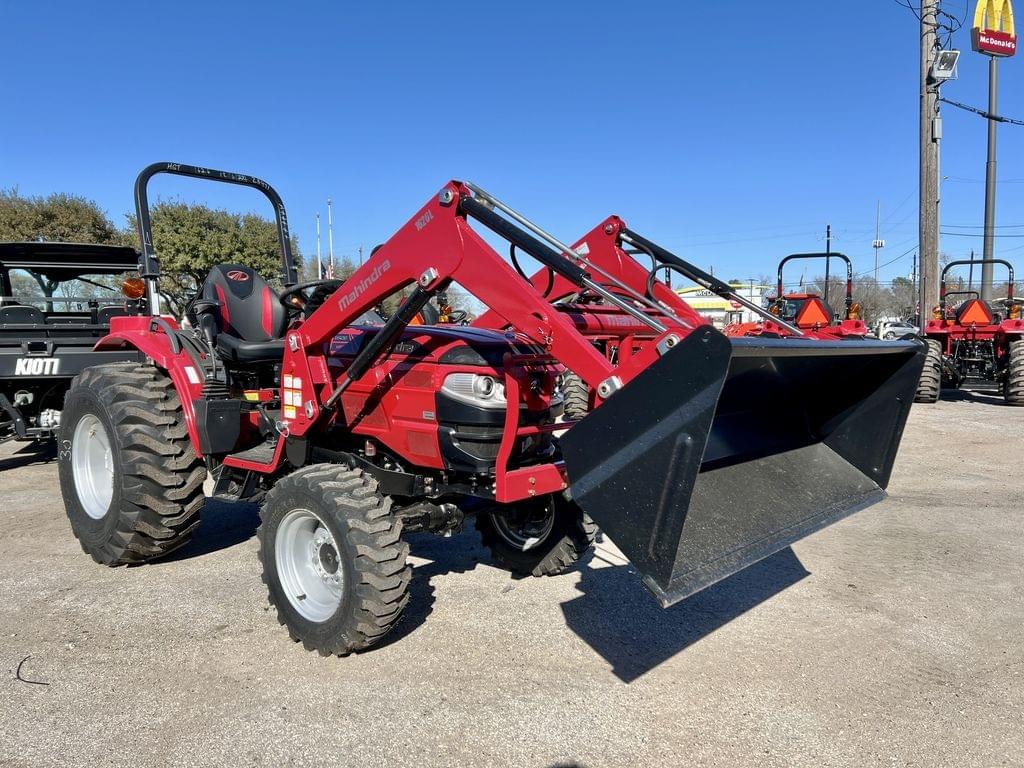 Image of Mahindra 1626 HST Primary image