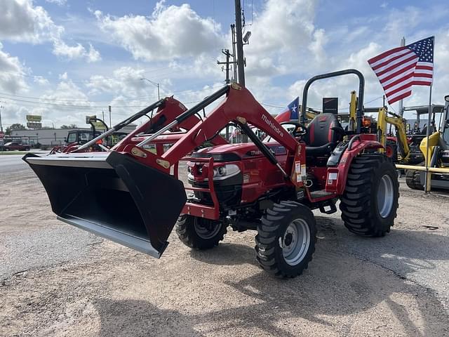 Image of Mahindra 1626 HST equipment image 1