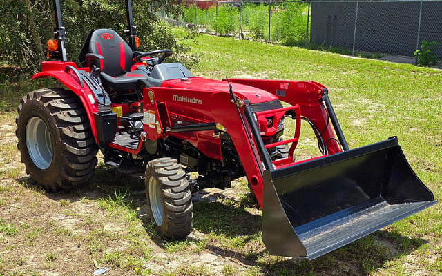 Image of Mahindra 1626 HST equipment image 1