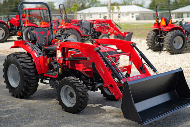 Image of Mahindra 1626 HST equipment image 1