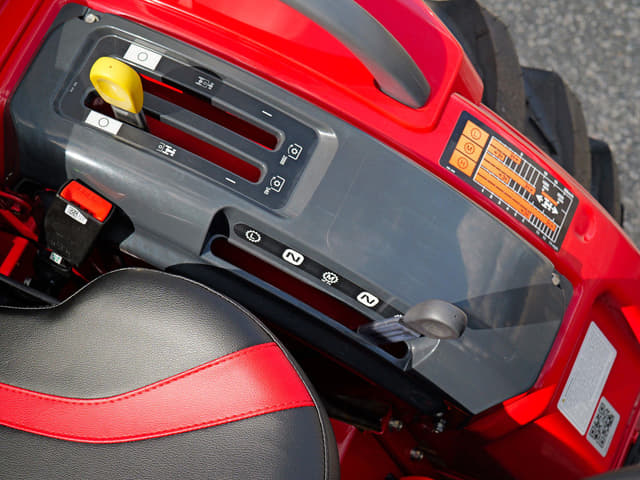 Image of Mahindra 1626 HST equipment image 3