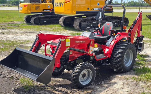 Image of Mahindra 1626 HST equipment image 2