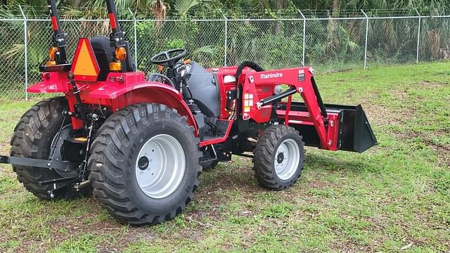 Image of Mahindra 1626 SST equipment image 2