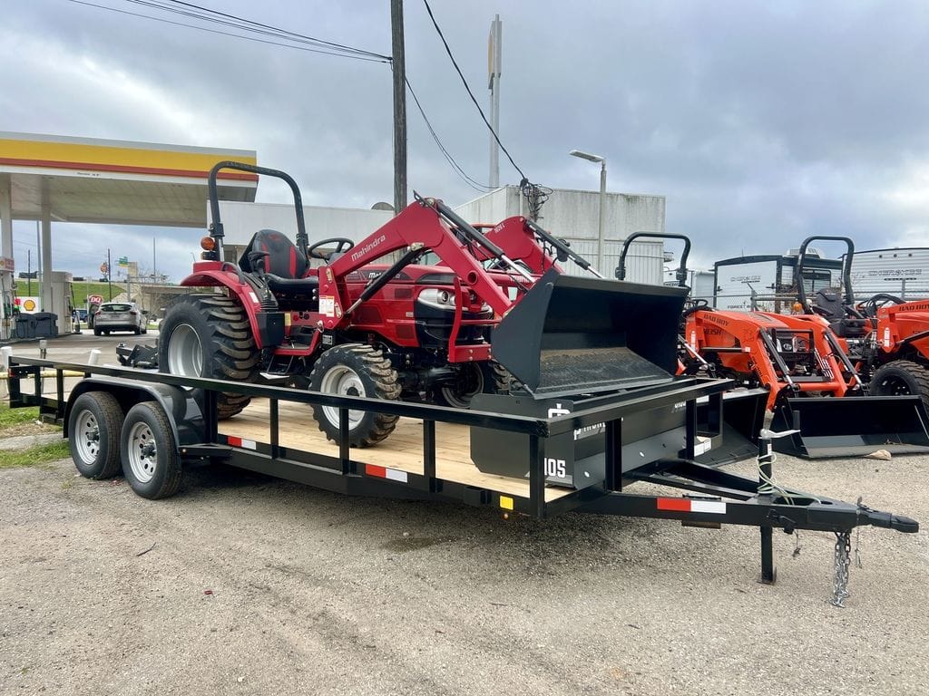 2026 Mahindra 1626 SST Equipment Image0