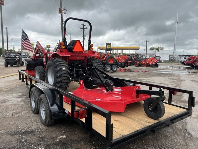 Image of Mahindra 1626 SST equipment image 3