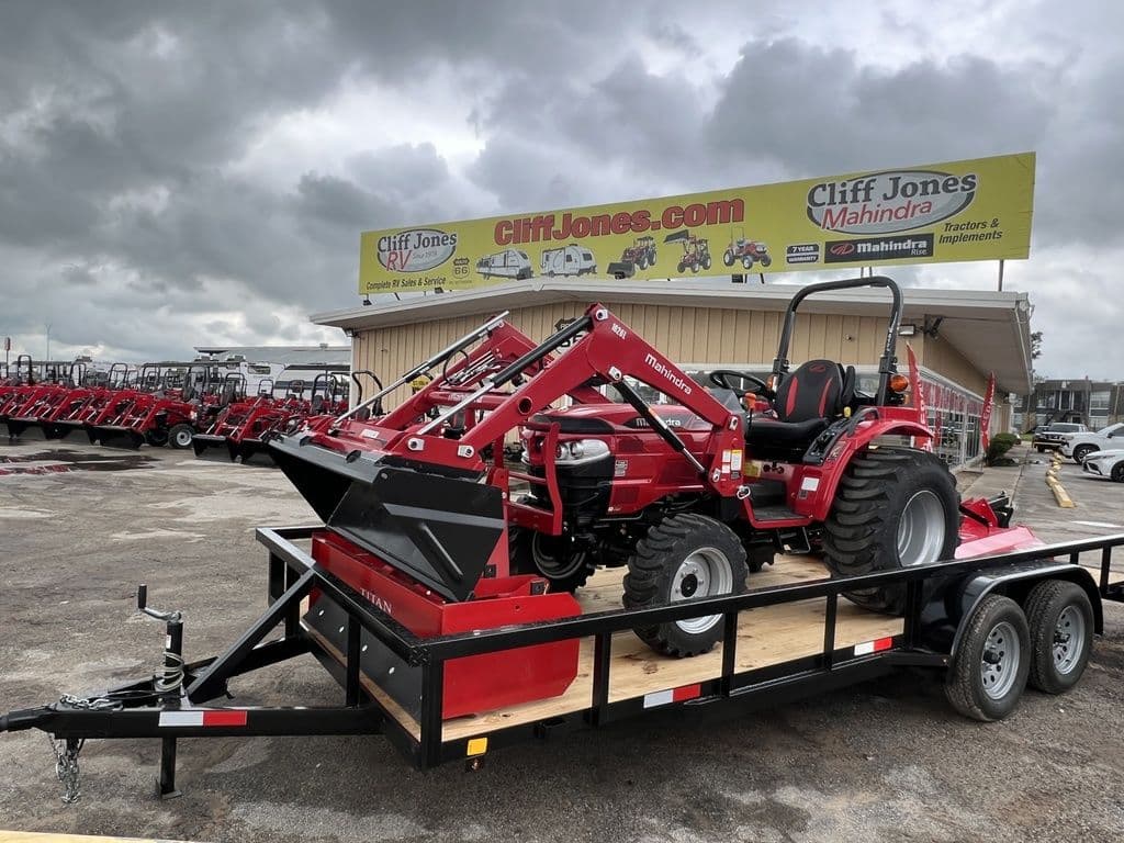 Image of Mahindra 1626 SST Primary image