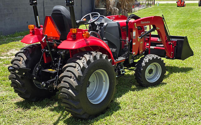 Image of Mahindra 1635 SST equipment image 3