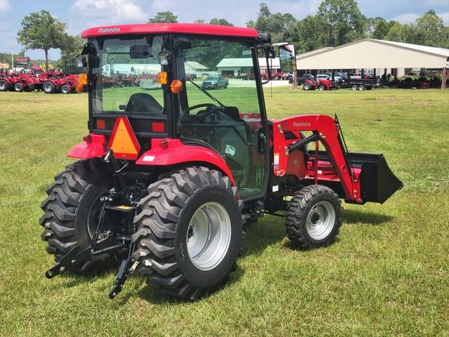 Image of Mahindra 1640 HST equipment image 3