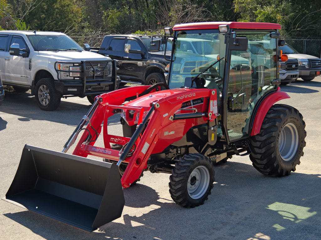 2026 Mahindra 1640 HST Equipment Image0