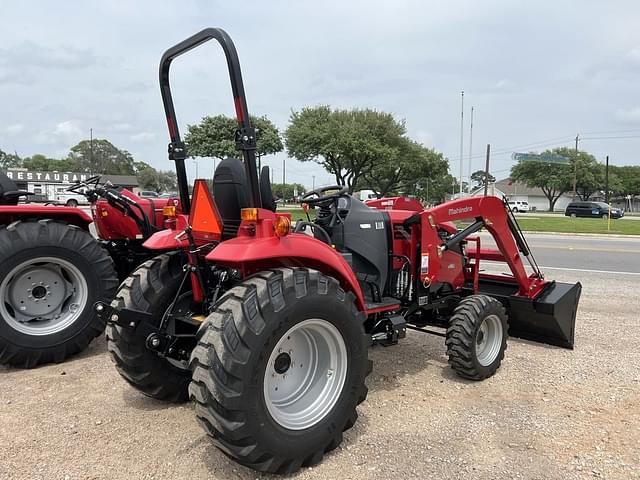 Image of Mahindra 1640 SST equipment image 2