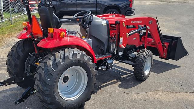 Image of Mahindra 1640 SST equipment image 4