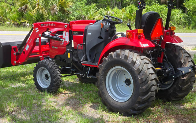 Image of Mahindra 1640 SST equipment image 3