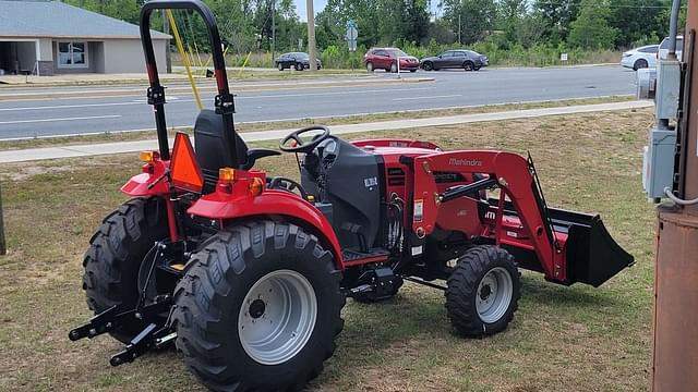 Image of Mahindra 1640 SST equipment image 3