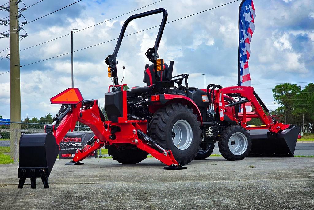 Image of Mahindra 2126 HST Primary image