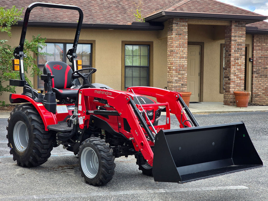 2026 Mahindra 2126 HST Equipment Image0