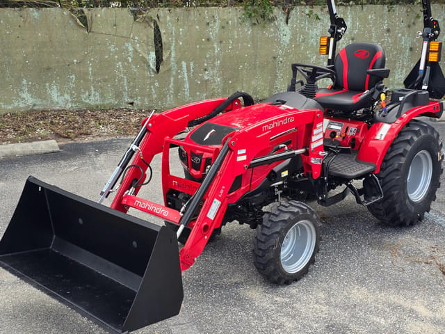 Image of Mahindra 2126 HST equipment image 1