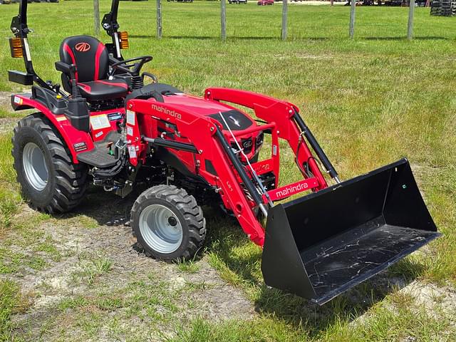 Image of Mahindra 2126 HST equipment image 1