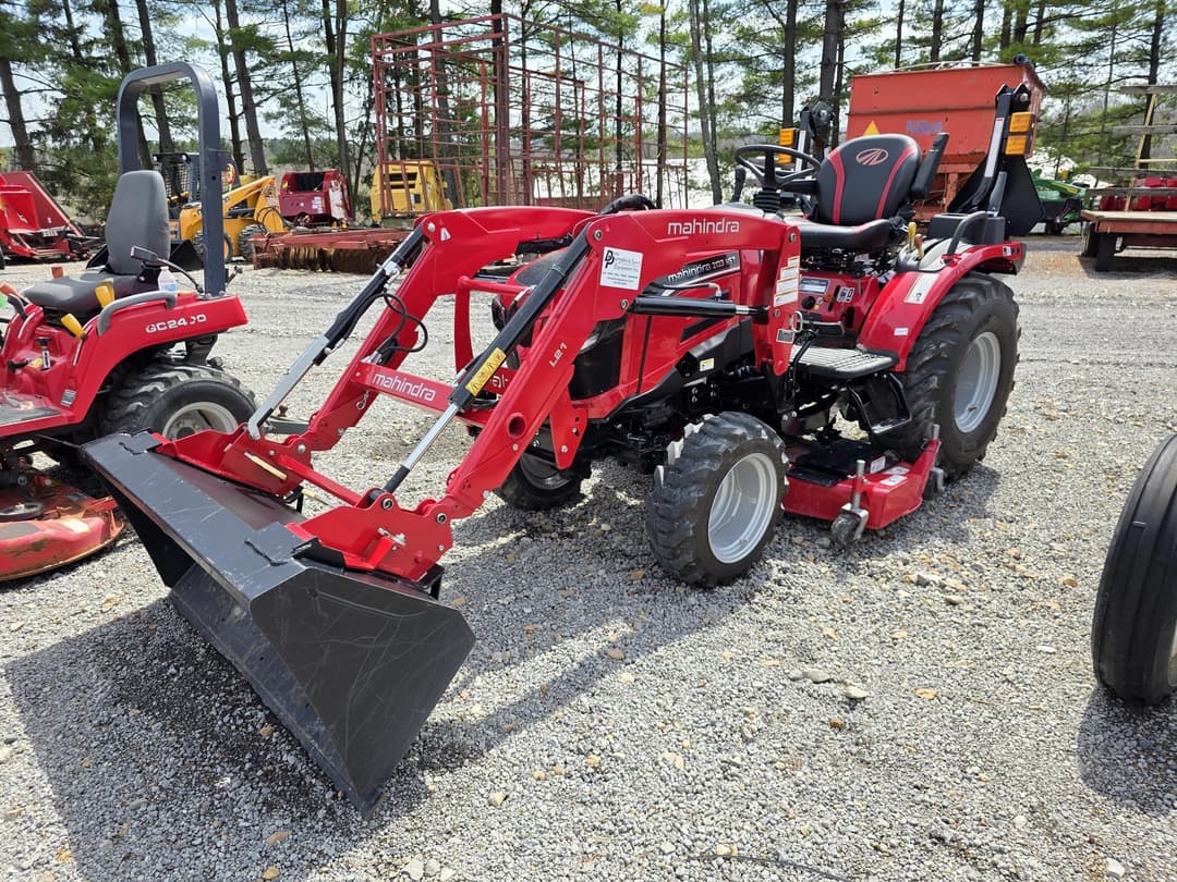 Image of Mahindra 2123 HST Primary image