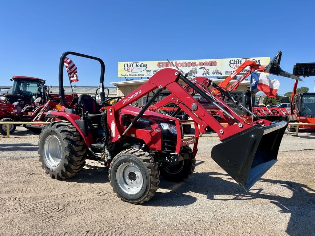 Image of Mahindra 2638HST Primary image