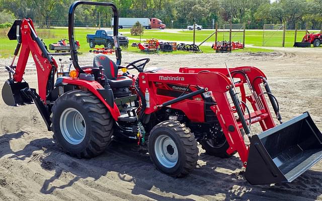 Image of Mahindra 2638HST equipment image 4