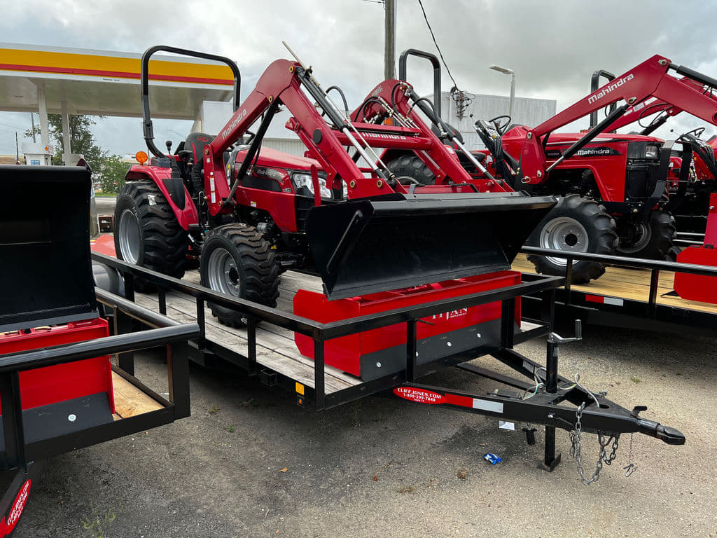 Image of Mahindra 2638HST Primary image