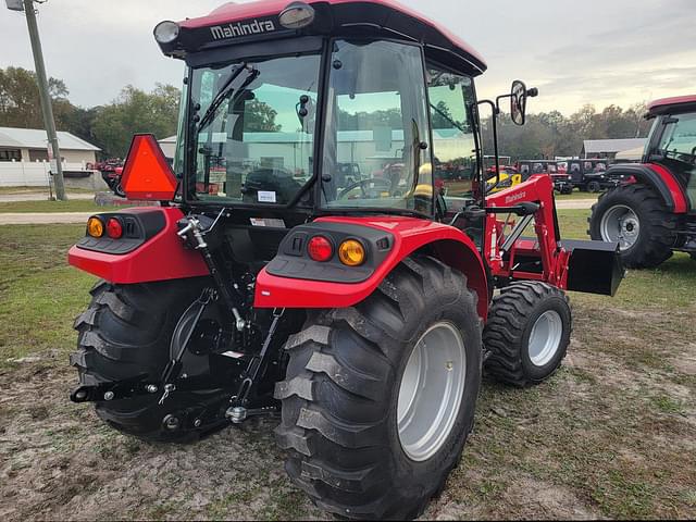 Image of Mahindra 2660 HST equipment image 4