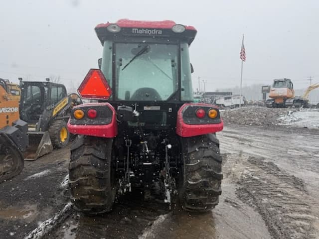 Image of Mahindra 2660 equipment image 2