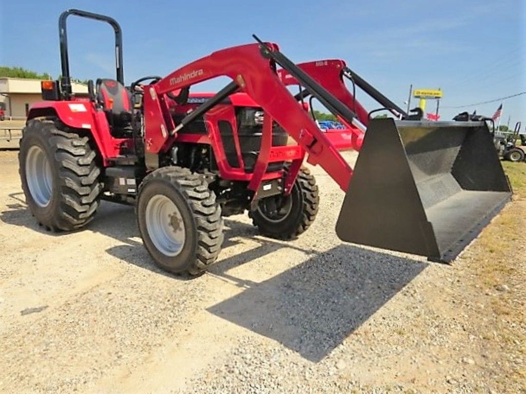 2024 Mahindra 5145 Equipment Image0
