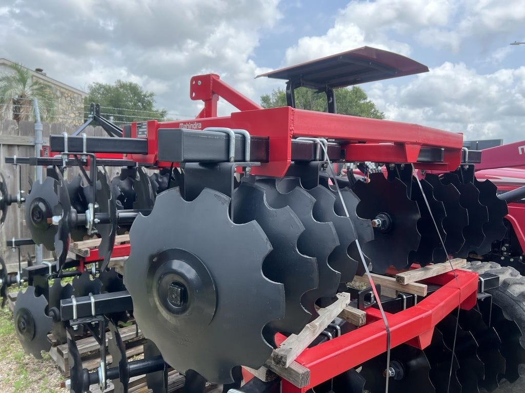 2024 Mahindra DHA20X20X78X7 Equipment Image0