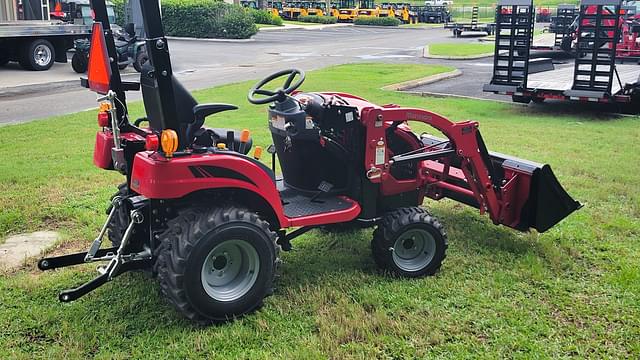 Image of Mahindra eMax 20S HST equipment image 3