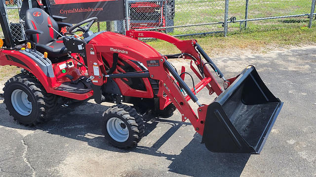 Image of Mahindra eMax 20S HST equipment image 4