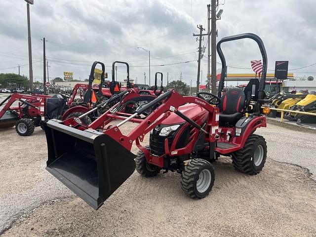 Image of Mahindra eMax 20S HST equipment image 1