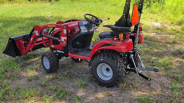 Image of Mahindra eMax 20S HST equipment image 3