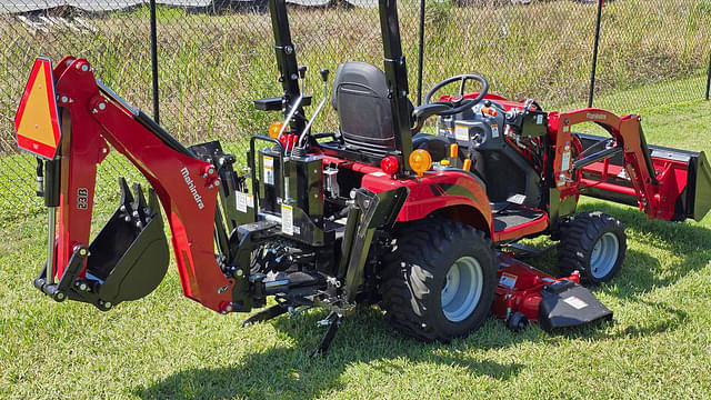 Image of Mahindra eMax 20S HST equipment image 3