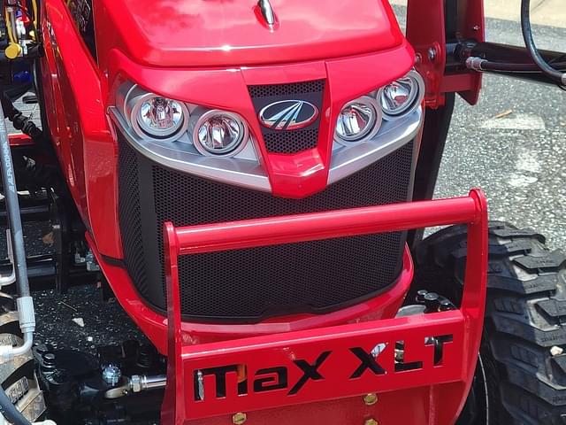 Image of Mahindra Max 26XLT HST equipment image 4