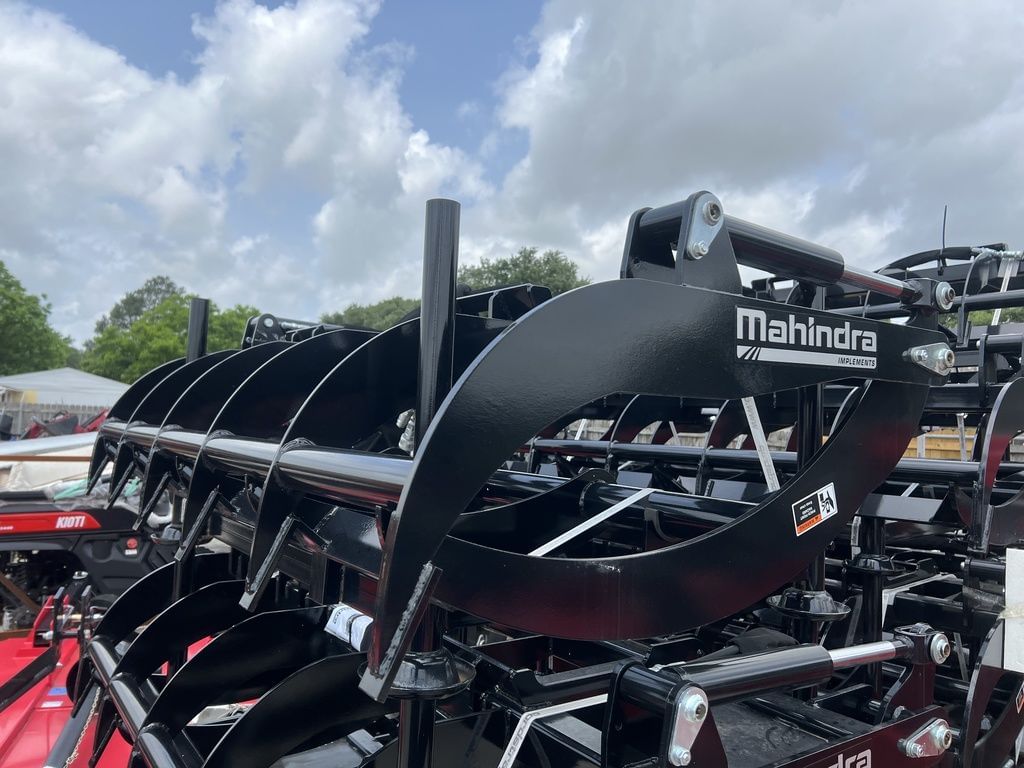 2024 Mahindra RGA72 Equipment Image0