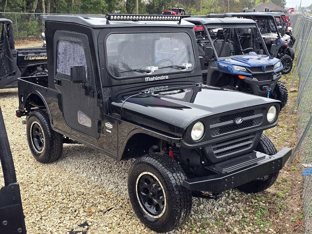 Image of Mahindra Roxor HD Image 0