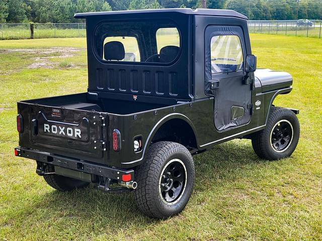 Image of Mahindra Roxor equipment image 3