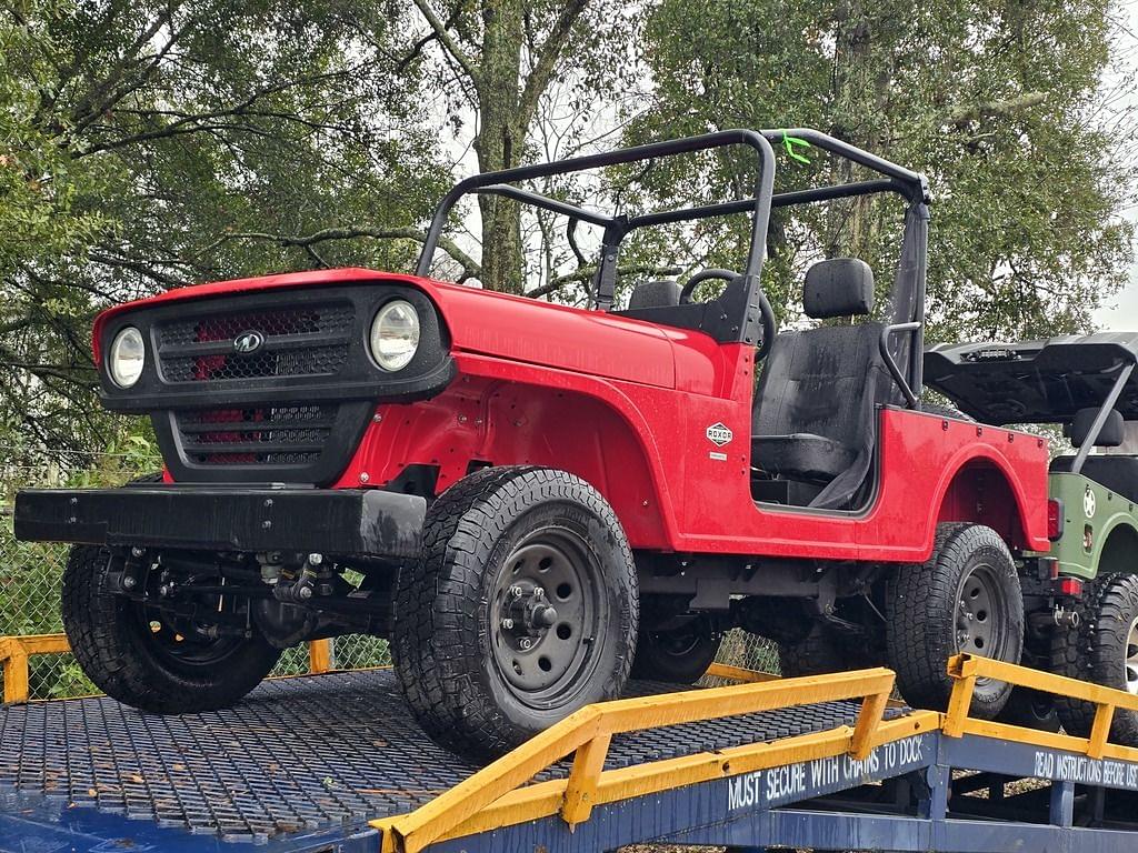 Image of Mahindra Roxor HD Image 0