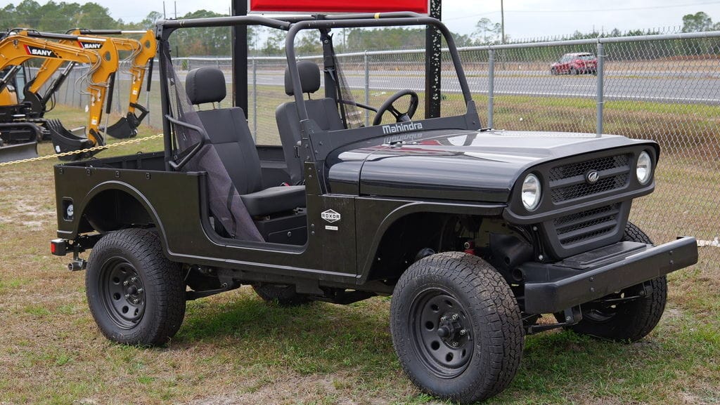 2024 Mahindra Roxor HD Equipment Image0