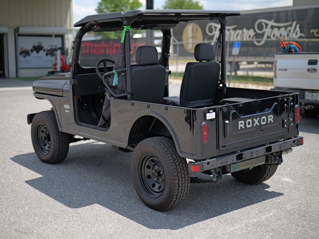 Image of Mahindra Roxor HD equipment image 2