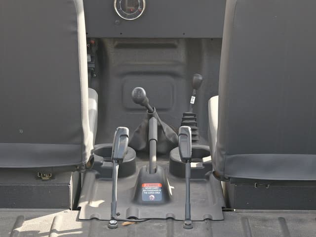 Image of Mahindra Roxor HD equipment image 4